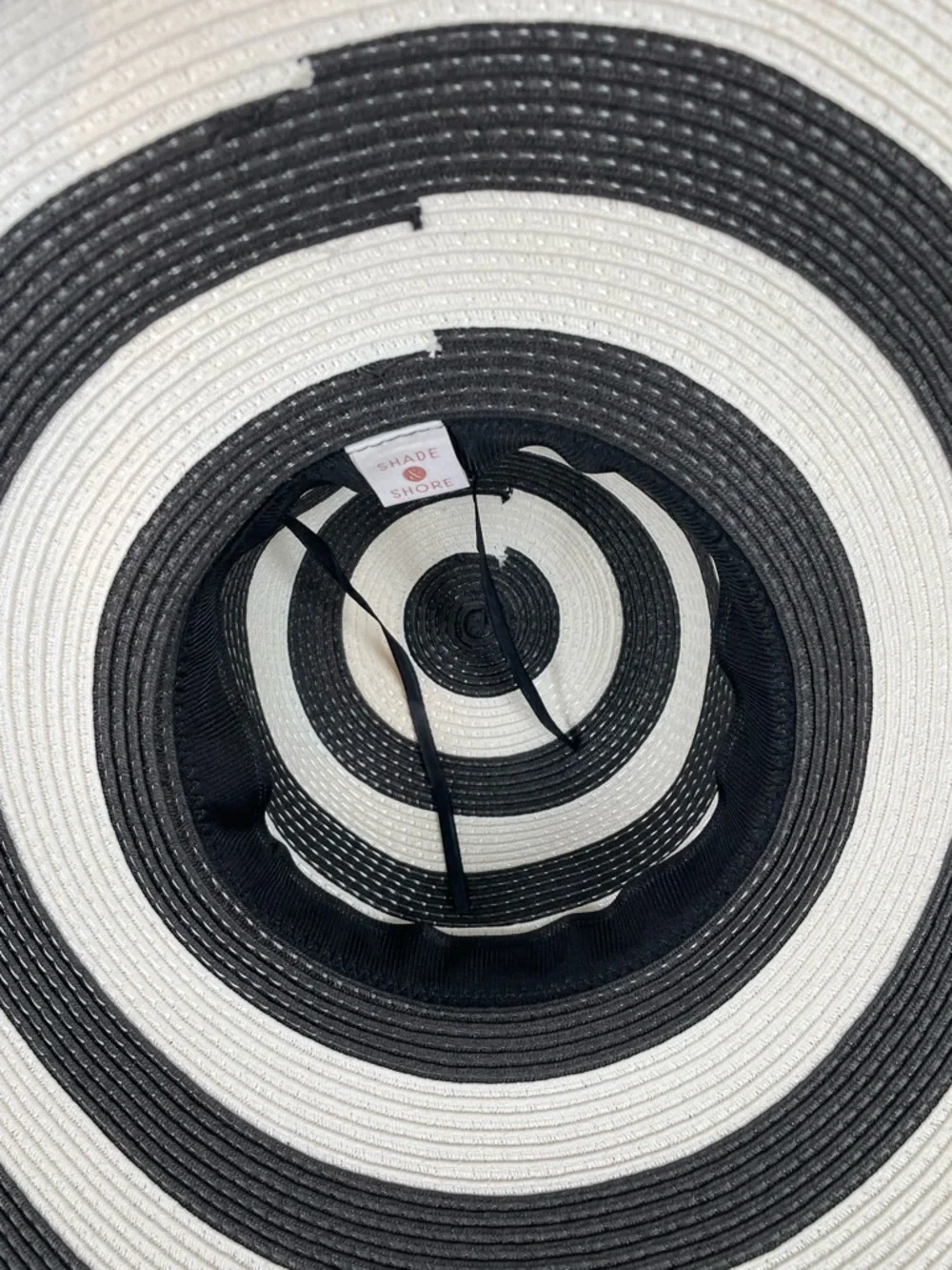 New Columbia Omni shade Wide Brim Straw Sun Hat  and Target hat